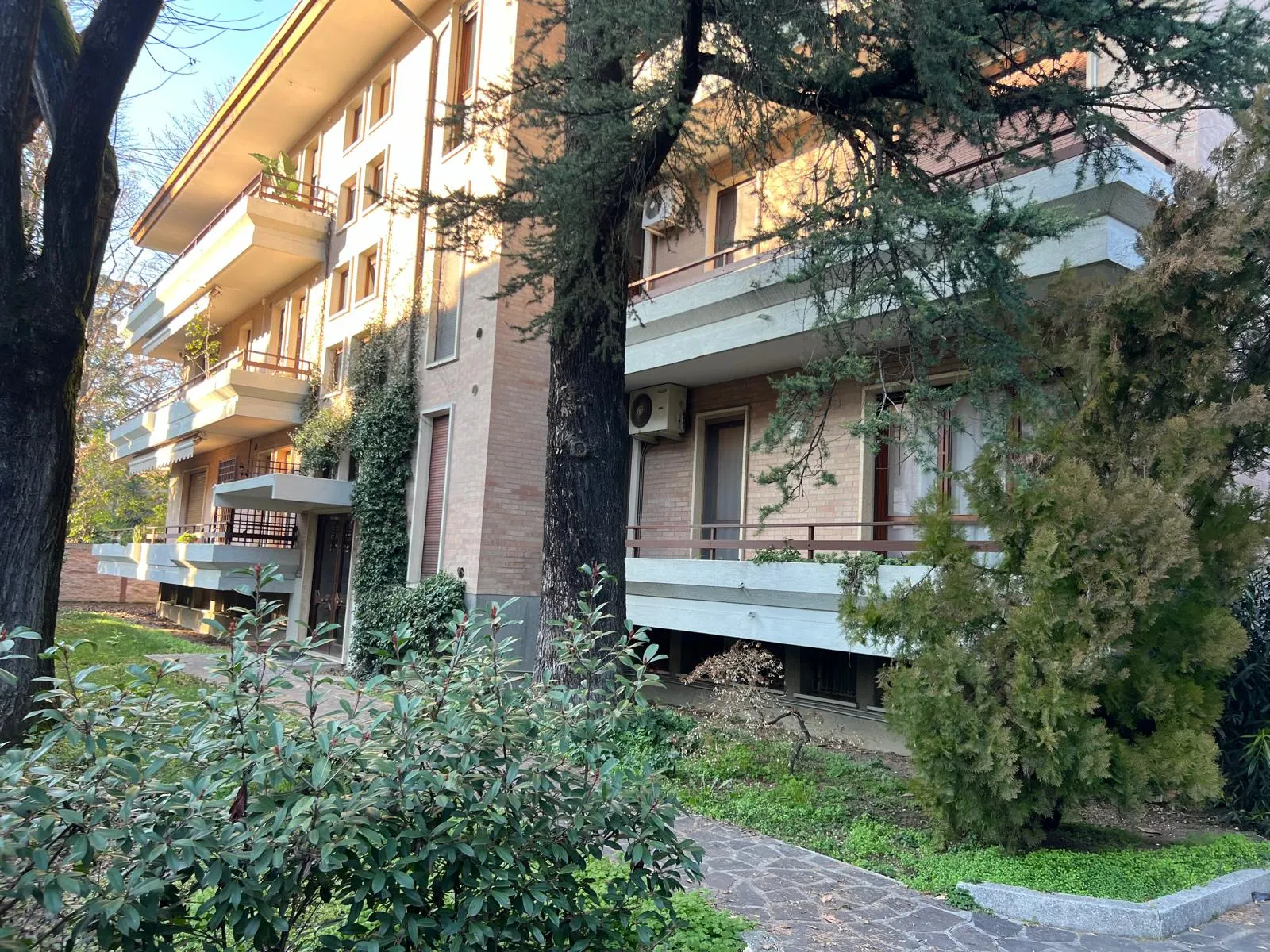 Appartamento signorile arredato zona Ospedali Padova — foto 4