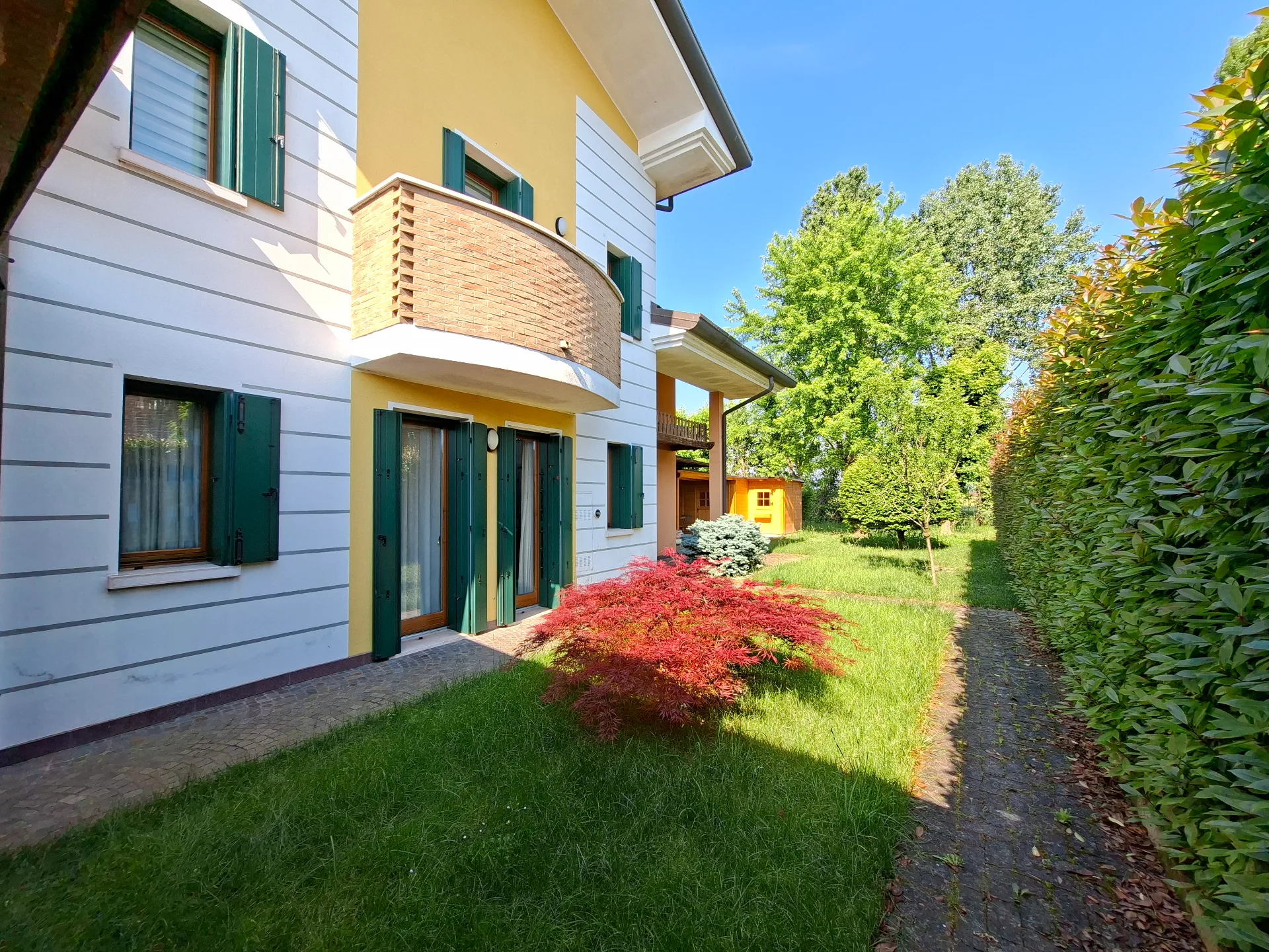 Villa Bifamiliare a Due Carrare (PD)