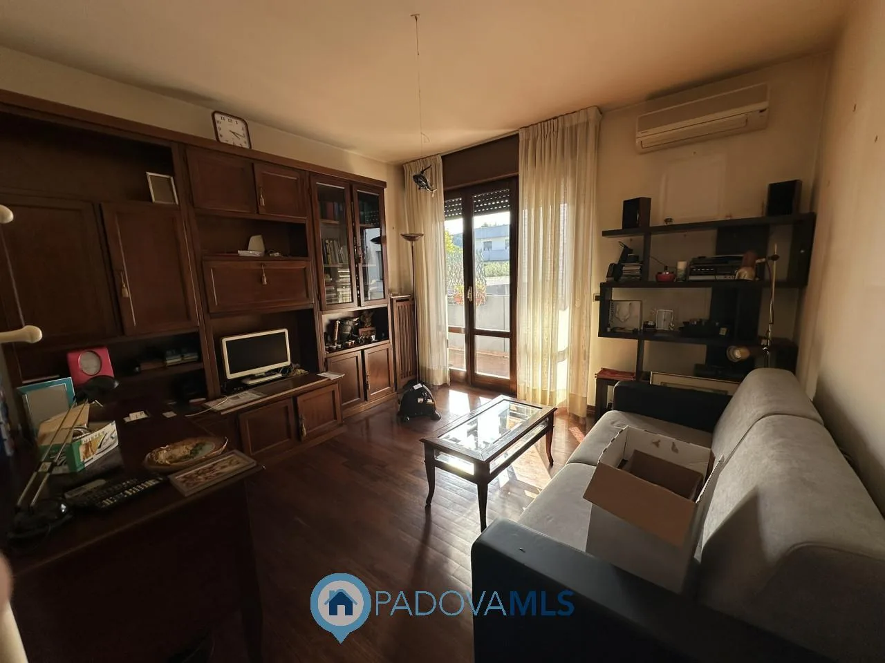 Appartamento con 3 camere e ampio terrazzo nel cuore di Montegrotto Terme (PD) — foto 5