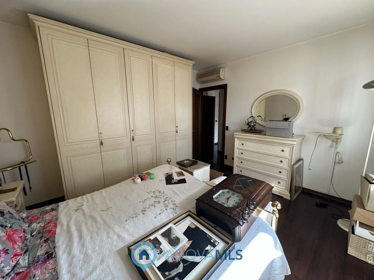 Appartamento con 3 camere e ampio terrazzo nel cuore di Montegrotto Terme (PD) — foto 20