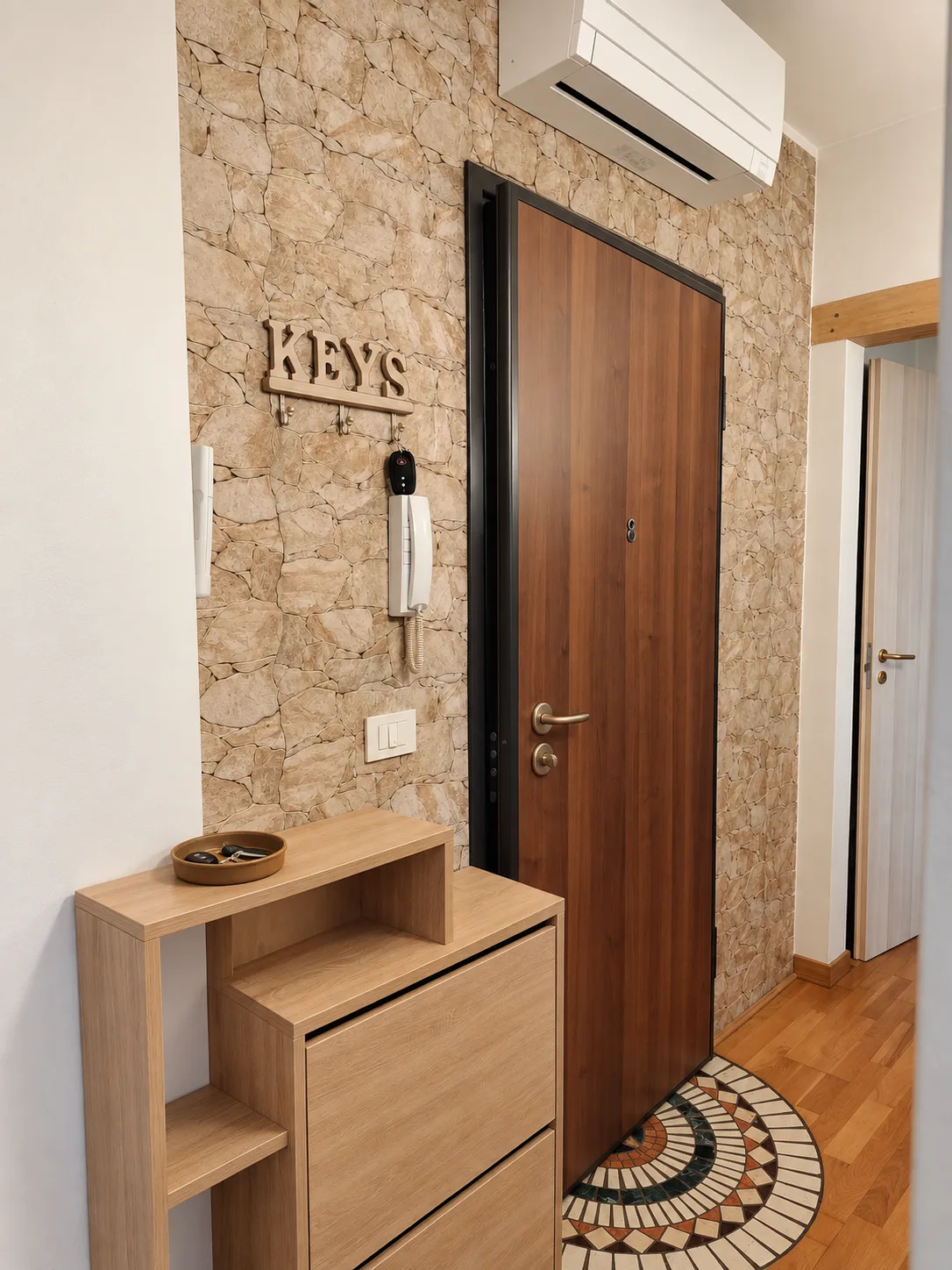 CASA SINGOLA IMMERSA NEL VERDE CON PROGETTO APPROVATO — foto 10