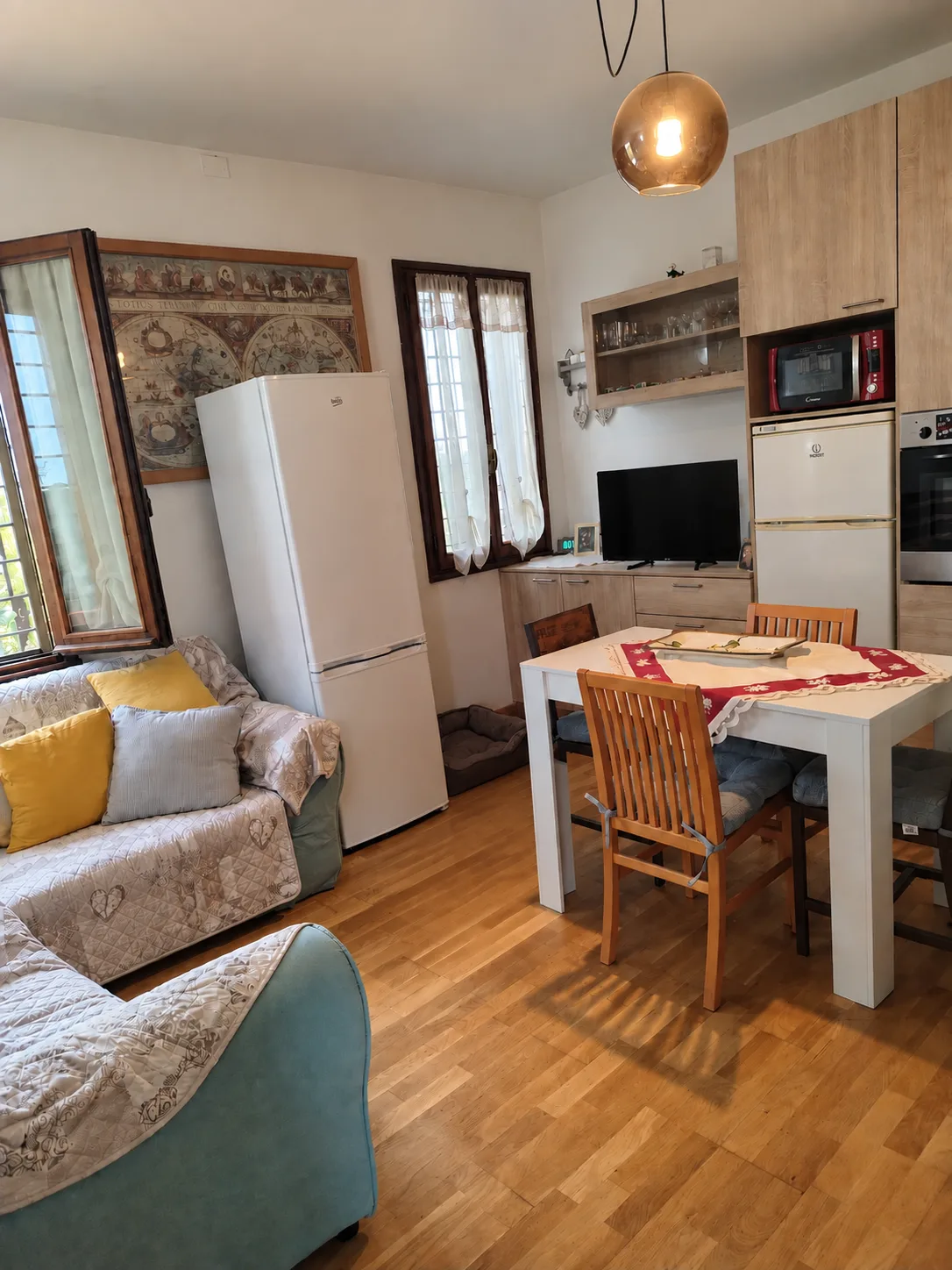 CASA SINGOLA IMMERSA NEL VERDE CON PROGETTO APPROVATO — foto 12