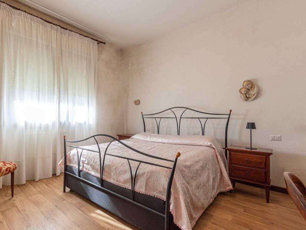 CASA SINGOLA CON DUE APPARTAMENTI INDIPENDENTI CENTRO PADOVA — foto 12