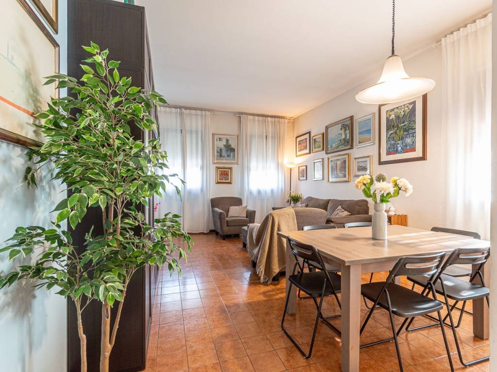 CASA SINGOLA CON DUE APPARTAMENTI INDIPENDENTI CENTRO PADOVA — foto 25
