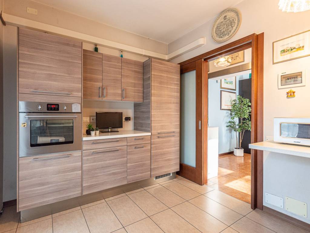 CASA SINGOLA CON DUE APPARTAMENTI INDIPENDENTI CENTRO PADOVA — foto 37