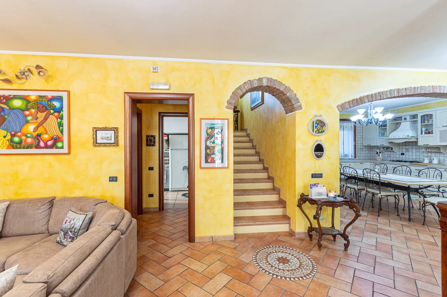 SPLENDIDA PORZIONE DI BIFAMILIARE CON AMPIO GIARDINO PRIVATO A DUE CARRARE (PD) — foto 7