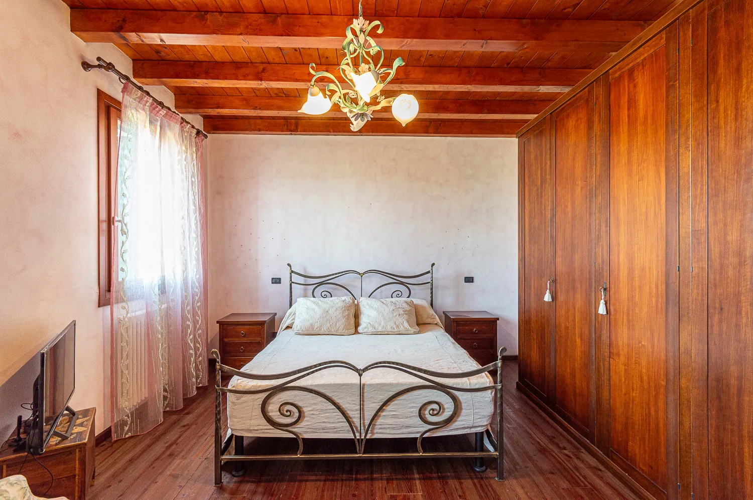 SPLENDIDA PORZIONE DI BIFAMILIARE CON AMPIO GIARDINO PRIVATO A DUE CARRARE (PD) — foto 21