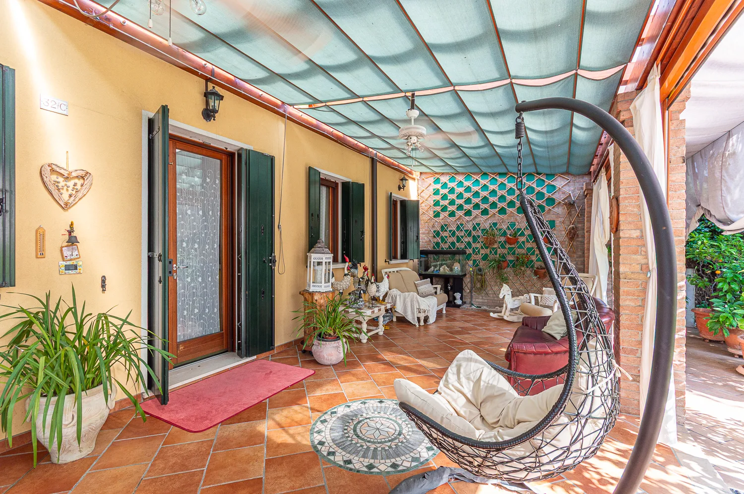 SPLENDIDA PORZIONE DI BIFAMILIARE CON AMPIO GIARDINO PRIVATO A DUE CARRARE (PD) — foto 25