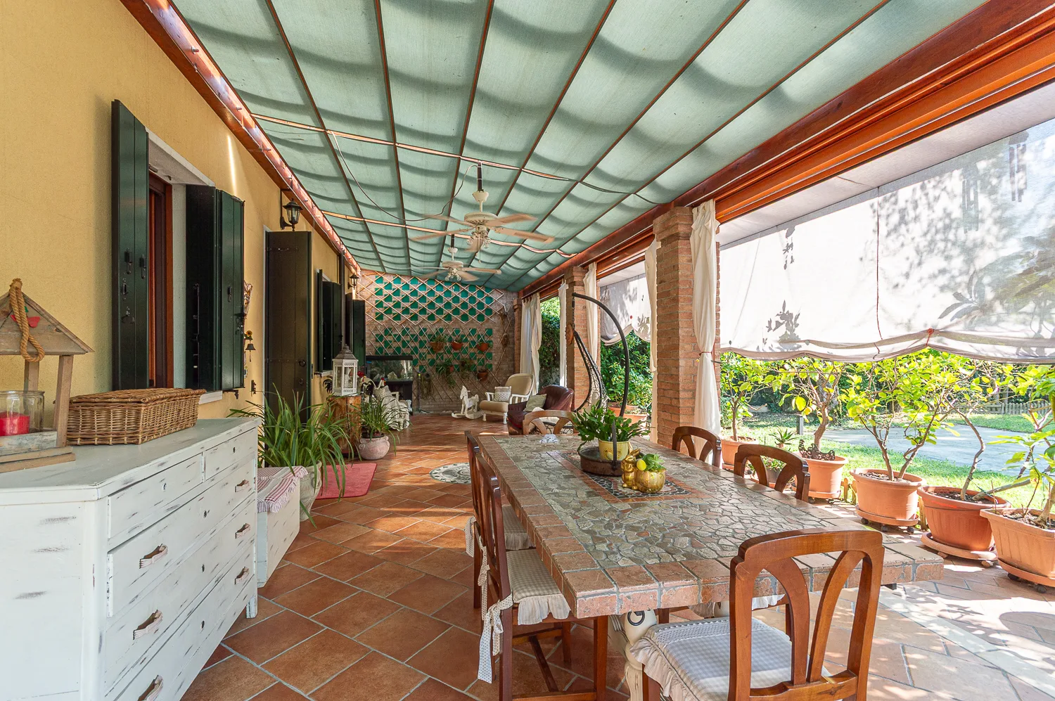 SPLENDIDA PORZIONE DI BIFAMILIARE CON AMPIO GIARDINO PRIVATO A DUE CARRARE (PD) — foto 27
