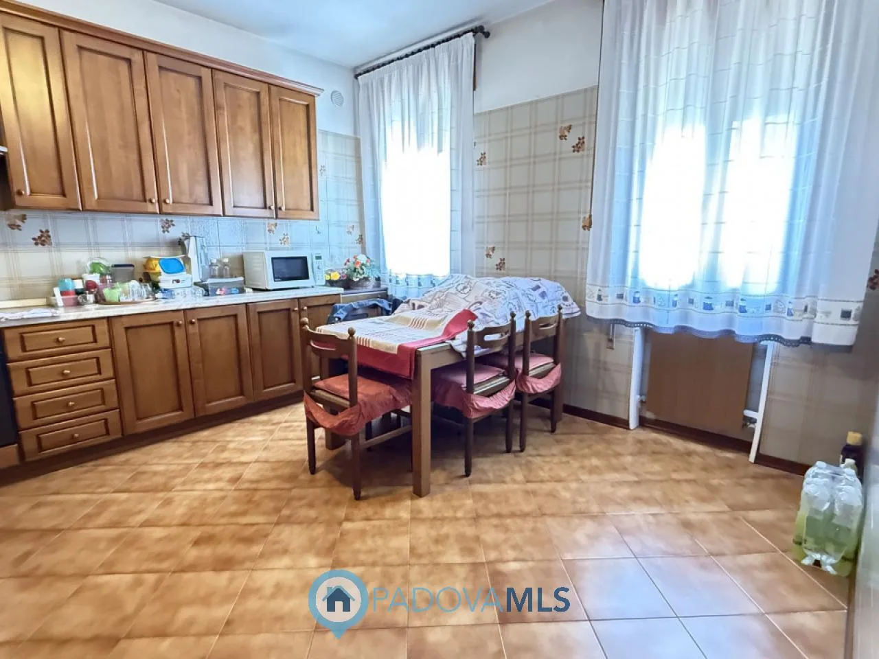 CASA SINGOLA CON AMPIO SCOPERTO A MONTA' (PD) — foto 2