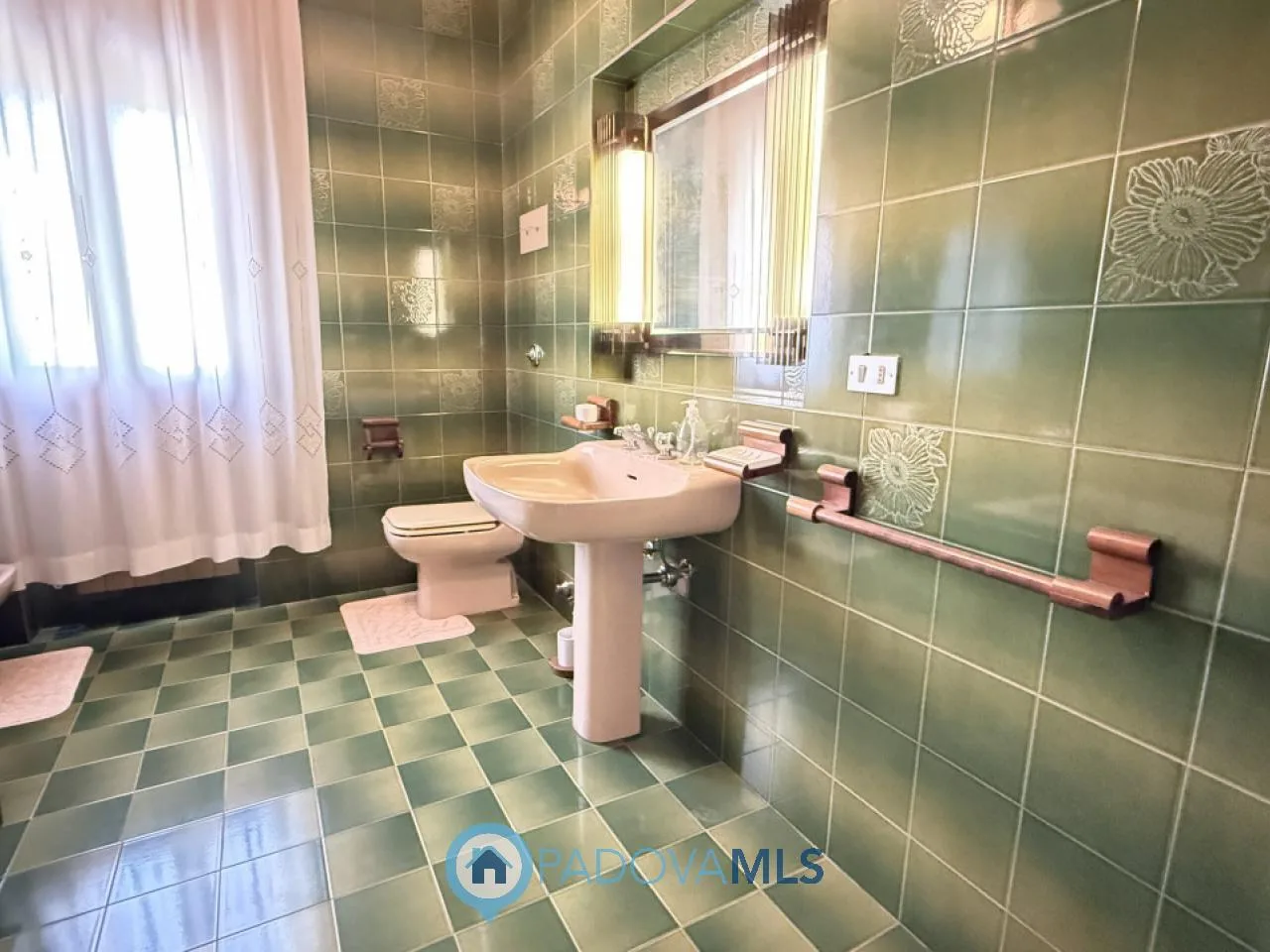 CASA SINGOLA CON AMPIO SCOPERTO A MONTA' (PD) — foto 15