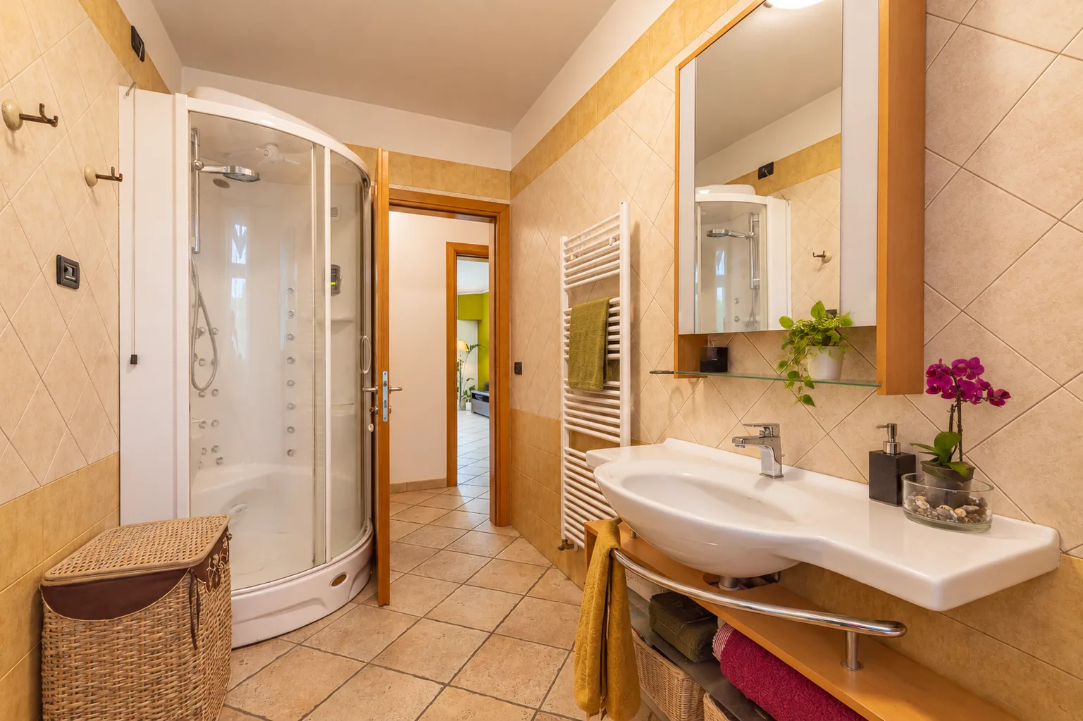 CASA SINGOLA CON AMPIO GIARDINO E TERRENO ANNESSO  — foto 10