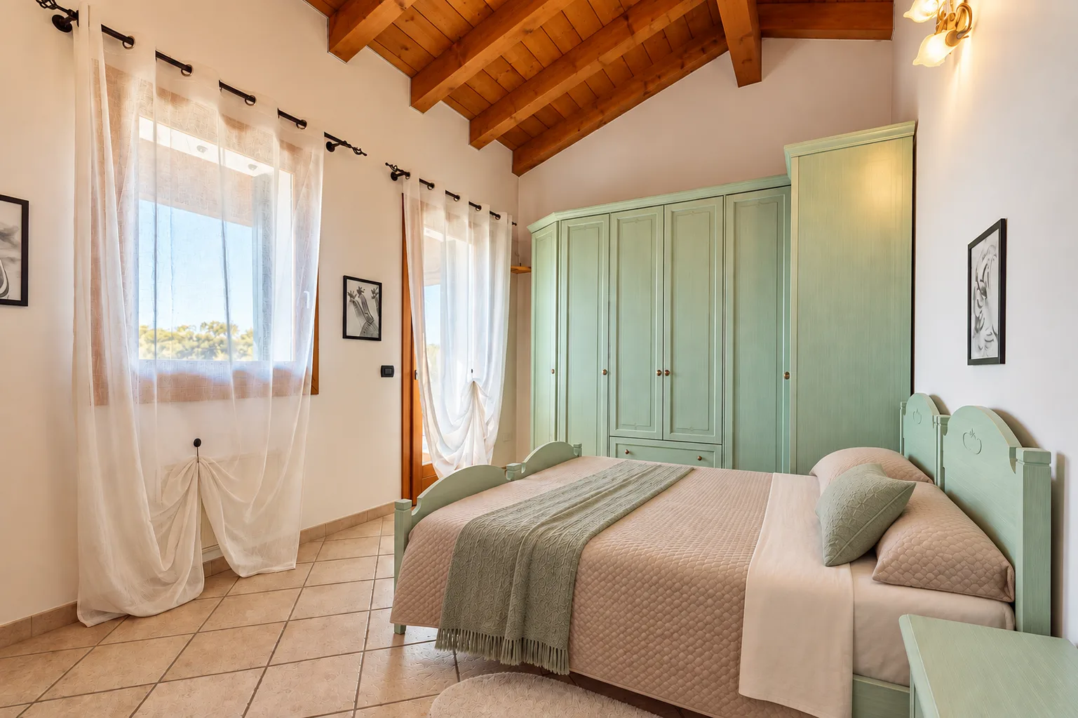 CASA SINGOLA CON AMPIO GIARDINO E TERRENO ANNESSO  — foto 16