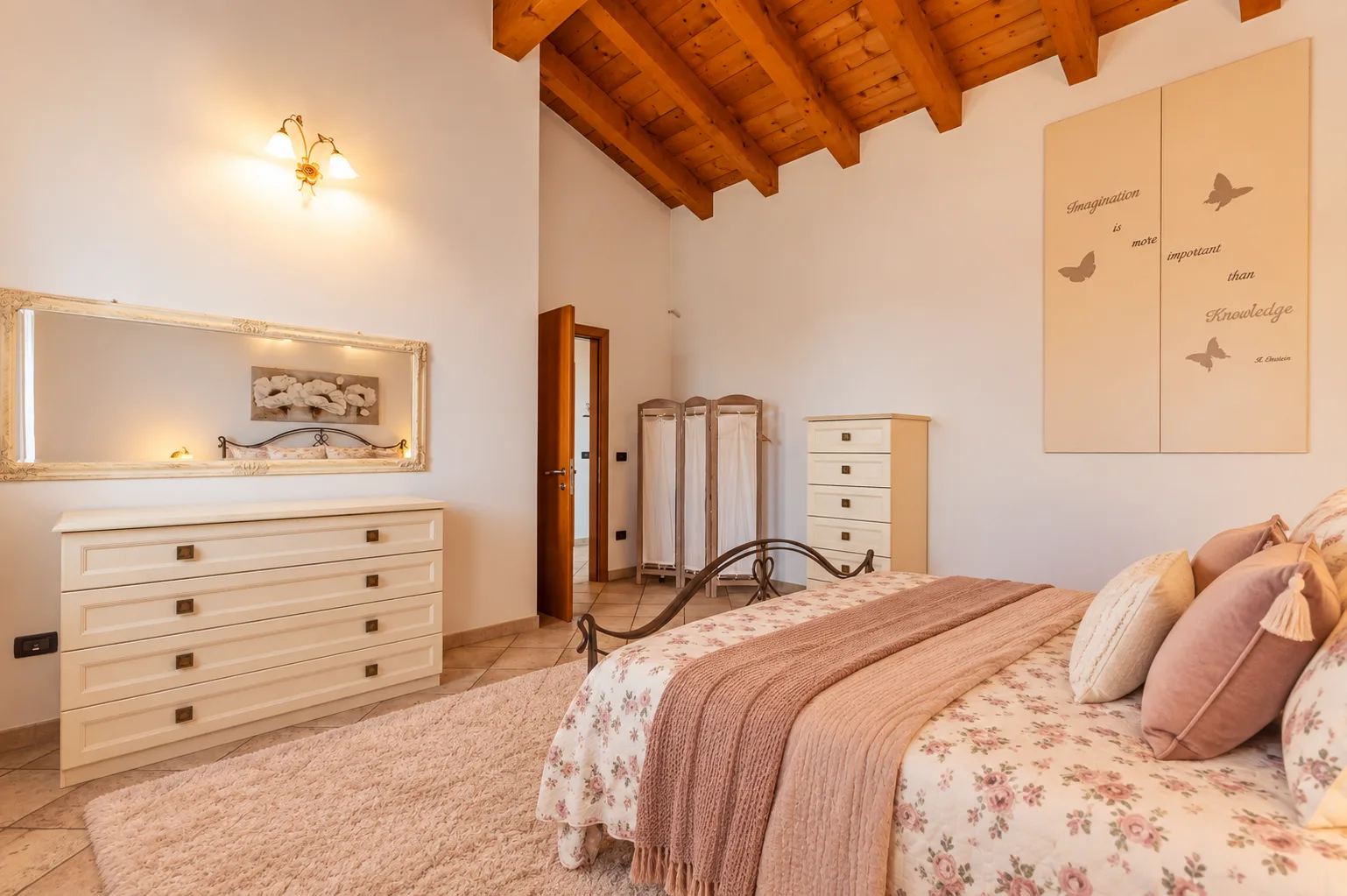 CASA SINGOLA CON AMPIO GIARDINO E TERRENO ANNESSO  — foto 14