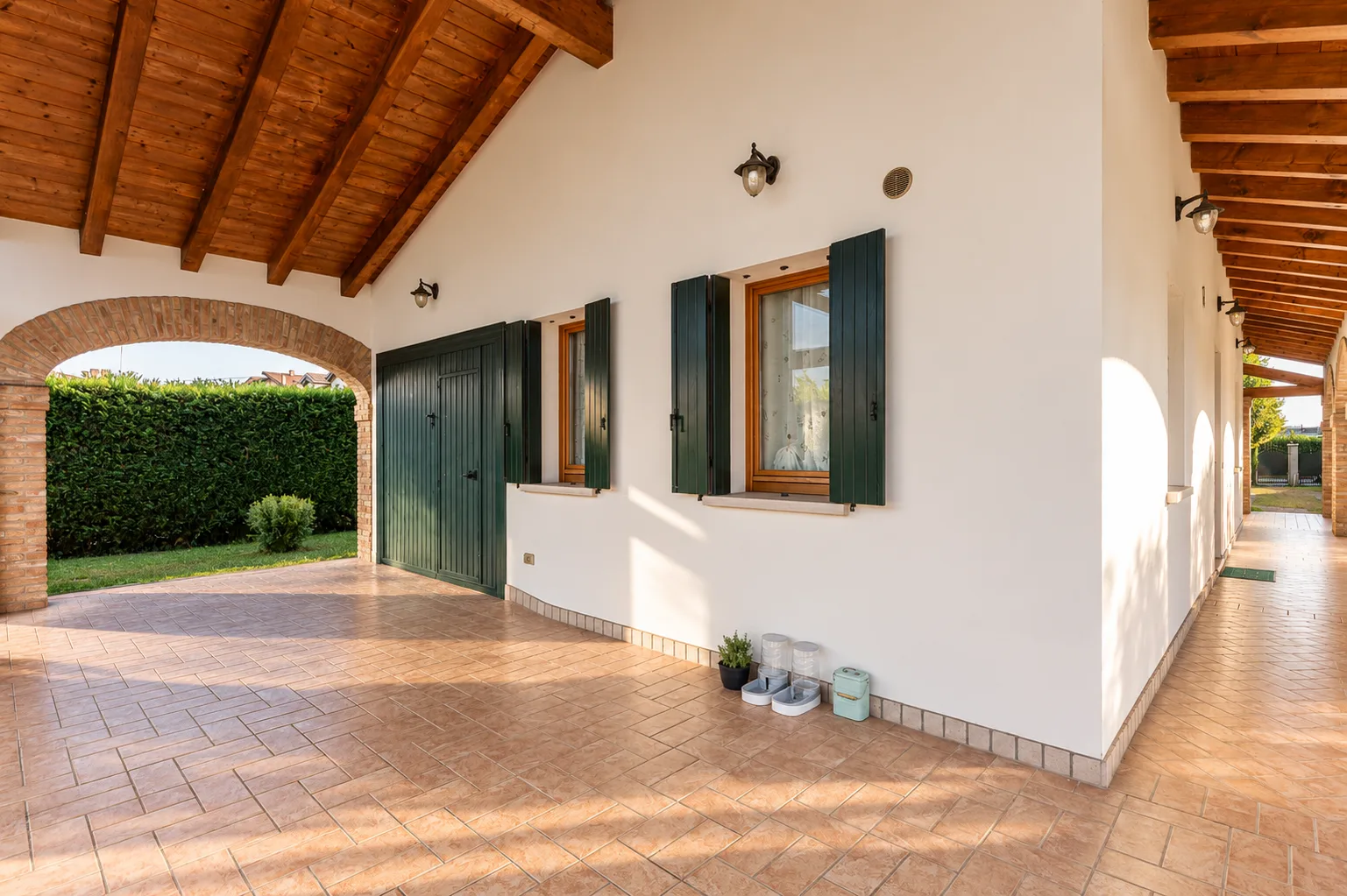 CASA SINGOLA CON AMPIO GIARDINO E TERRENO ANNESSO  — foto 27