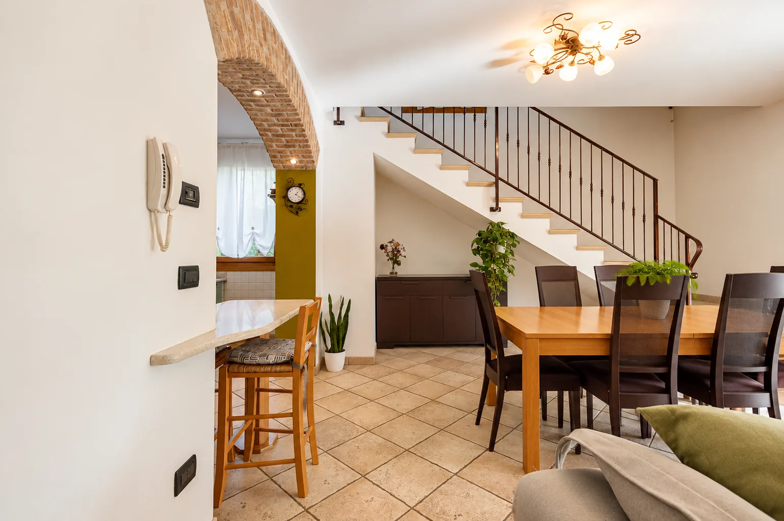 CASA SINGOLA CON AMPIO GIARDINO E TERRENO ANNESSO  — foto 6