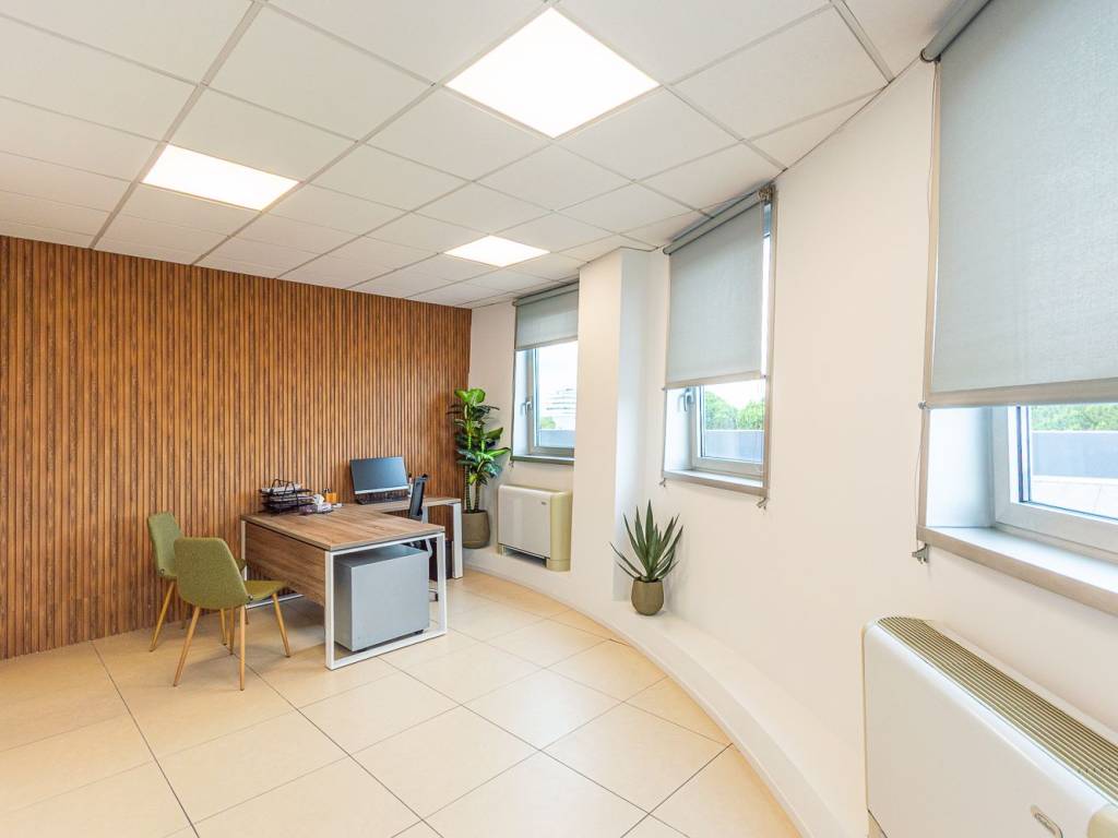 UFFICIO CON AMPIA TERRAZZA– MG TOWER, CORSO STATI UNITI (PD) — foto 14