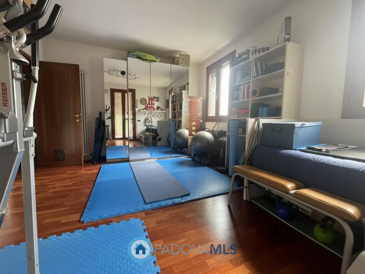 ELEGANTE BIFAMILIARE A RUBANO (PD) — foto 13