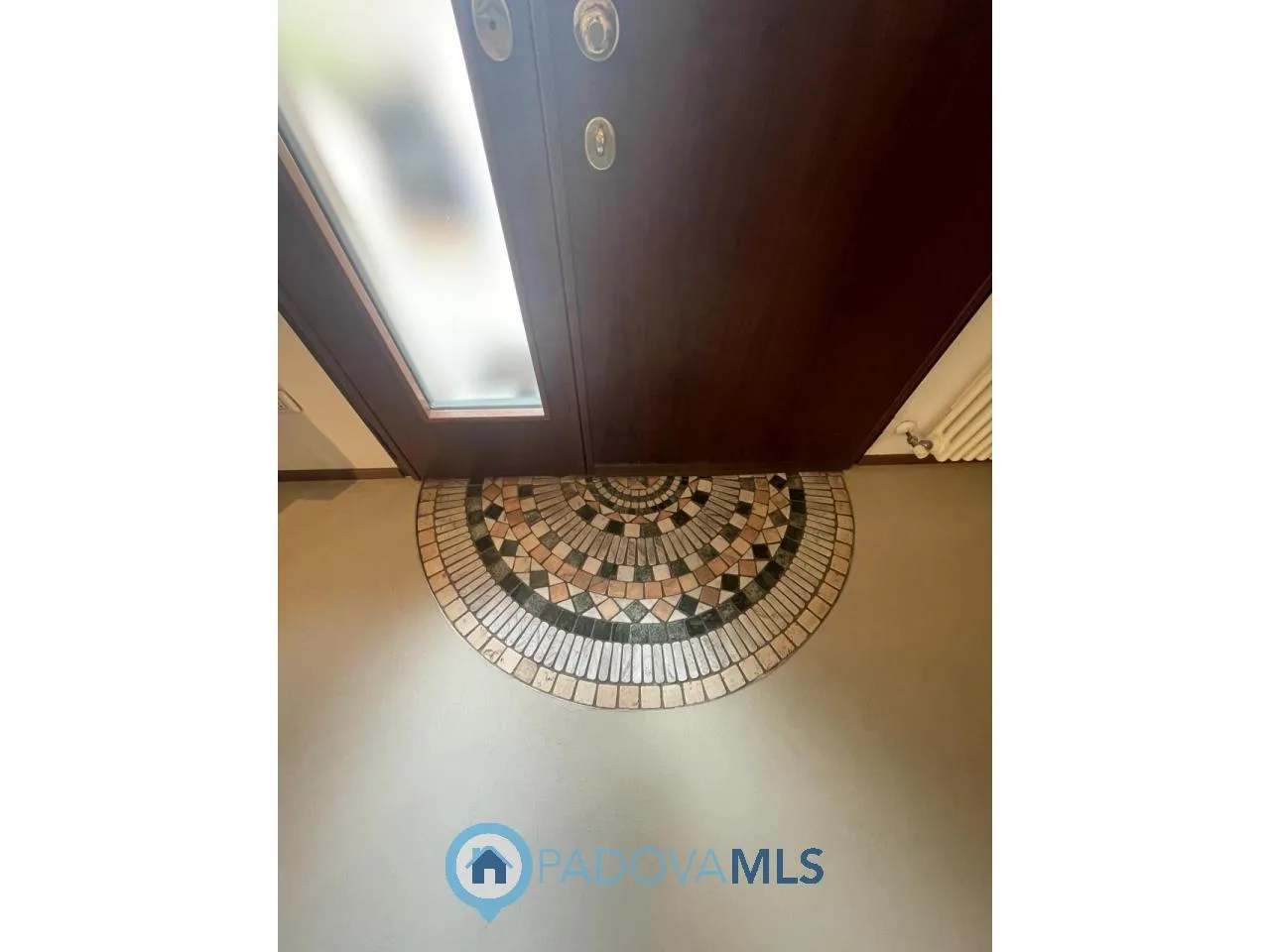 ELEGANTE BIFAMILIARE A RUBANO (PD) — foto 31