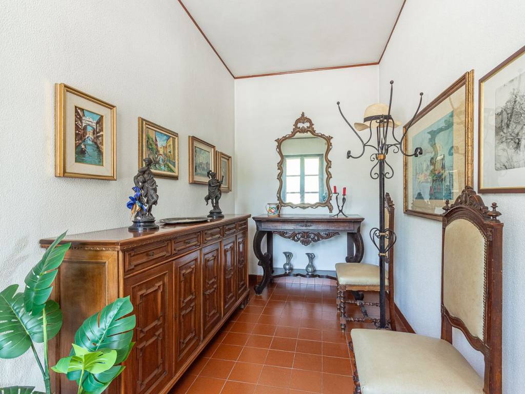 CASA DI CAMPAGNA IMMERSA IN UN'OASI DI 2000 MQ DI VERDE — foto 7