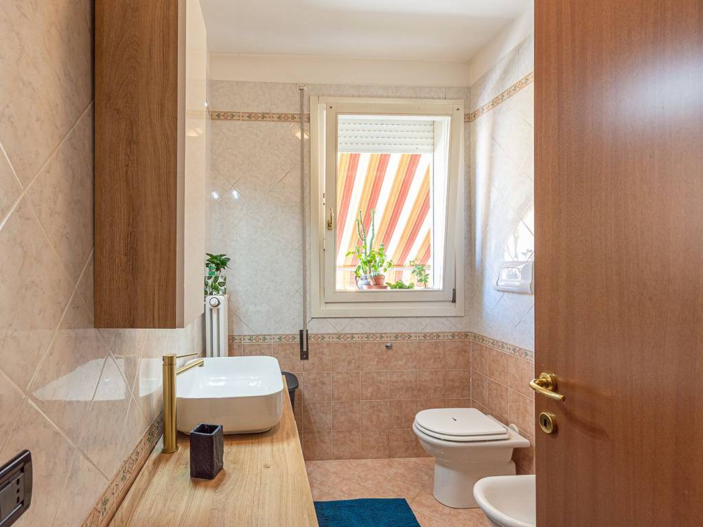 APPARTAMENTO LOCATO A REDDITO – OTTIMO INVESTIMENTO — foto 13