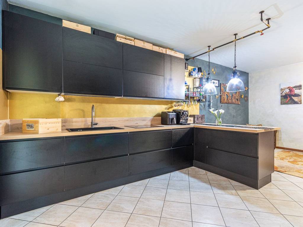 APPARTAMENTO LOCATO A REDDITO – OTTIMO INVESTIMENTO — foto 3